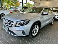 Gebraucht Mercedes GLA180 Urban 122 PS (89 kW) 2019 Silber SUV