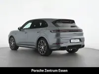 Neu Porsche Cayenne E-Hybrid Black Edition 470 PS (345 kW) 2026 Grau SUV