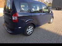 Gebraucht Ford Tourneo Courier 101 PS (74 kW) 2018 Blau Van / Kleinbus