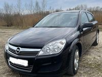 Gebraucht Opel Astra Edition 90 PS (66 kW) 2008 Schwarz Kleinwagen