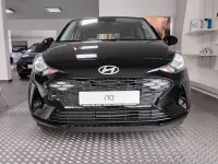 Neu Hyundai i10 63 PS (46 kW) 2025 Grau Kleinwagen