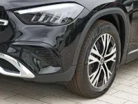 Gebraucht Mercedes GLA250 Progressive 224 PS (164 kW) 2025 Metalliclack kosmosschwarz SUV