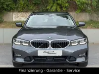 Gebraucht BMW 318 Sport Line 156 PS (114 kW) 2021 Grau Kombi