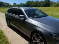 Gebraucht Mercedes E220 AMG 194 PS (142 kW) 2018 Grau Limousine