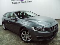 gebraucht Volvo V60 Kombi Momentum Navi SH Tempomat BT PDC