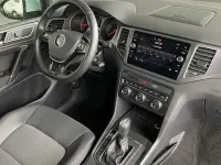 Używany VW Golf 150 KM (110 kW) 2020 Biały Minivan