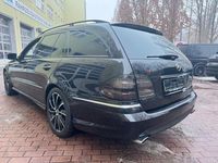Gebraucht Mercedes E500 Avantgarde 387 PS (284 kW) 2006 Schwarz Kombi