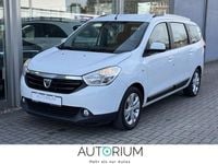 Gebraucht Dacia Lodgy Prestige 107 PS (78 kW) 2014 Weiß Van / Kleinbus