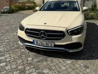 Gebraucht Mercedes E220 194 PS (142 kW) 2021 Beige Limousine