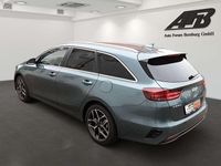 Neu Kia Ceed Sportswagon 140 PS (102 kW) 2025 Grau Kombi