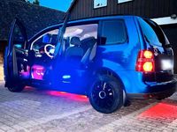 Gebraucht VW Touran 140 PS (102 kW) 2007 Blau Van / Kleinbus