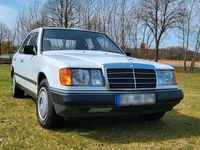 Second-hand Mercedes E230 132 CP (97 kW) 1987 Alb Berlinǎ