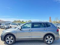 Gebraucht VW Tiguan Allspace Elegance 150 PS (110 kW) 2023 Grau SUV