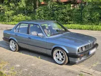 Gebraucht BMW 320 129 PS (94 kW) 1988 Blau Limousine