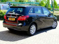 Gebraucht Mercedes B180 Ambition 122 PS (89 kW) 2018 Schwarz Van / Kleinbus