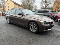 Gebraucht BMW 320 Sport Line 184 PS (135 kW) 2012 Braun Kombi