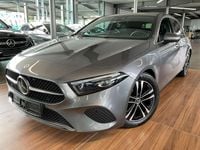 Gebraucht Mercedes A200 Progressive 150 PS (110 kW) 2023 Mountaingrau Kleinwagen