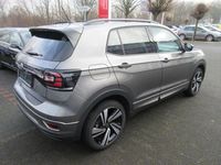 Gebraucht VW T-Cross Active 110 PS (80 kW) 2021 Limestone grey (metallic) SUV