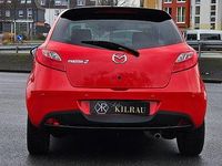 Gebraucht Mazda 2 Edition 75 PS (55 kW) 2014 Rot Limousine