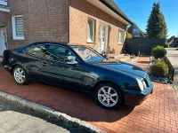 Gebraucht Mercedes CLK230 197 PS (144 kW) 2000 Schwarz Coupé