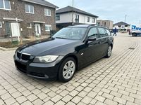 gebraucht BMW 318 d Panorama Tempomat 8Fachbereift