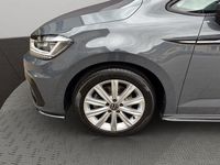 Gebraucht VW Touran R-line 150 PS (110 kW) 2025 Grau Van / Kleinbus