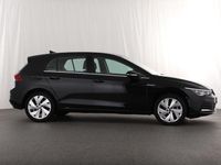 Gebraucht VW Golf VII Style 150 PS (110 kW) 2020 Deep black perleffekt Limousine