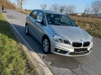 Gebraucht BMW 218 136 PS (100 kW) 2014 Silber Van / Kleinbus
