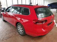 Gebraucht VW Passat Business 122 PS (89 kW) 2023 Rot Kombi