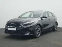 Używany Kia Ceed 160 KM (117 kW) 2025 Czarny Hatchback