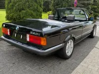 Gebraucht BMW 320 Cabriolet Basis 129 PS (94 kW) 1987 Schwarz Cabrio