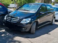 Gebraucht Mercedes B200 136 PS (100 kW) 2008 Schwarz Van / Kleinbus