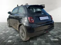 Gebraucht Fiat 500e Icon 86 kW (118 PS) 2022 Schwarz Kleinwagen