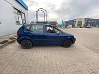 Second-hand VW Polo 60 CP (44 kW) 2008 Albastru Hatchback