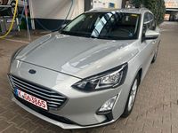 Gebraucht Ford Focus 120 PS (88 kW) 2021 Silber Limousine
