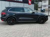 Gebraucht Porsche Cayenne Diesel 239 PS (175 kW) 2010 Schwarz SUV