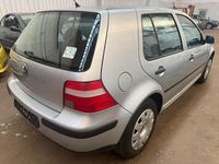 Gebraucht VW Golf IV Basis 75 PS (55 kW) 2003 Silber Limousine