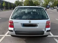 Usata VW Passat 102 CV (75 kW) 2005 Grigio Station wagon