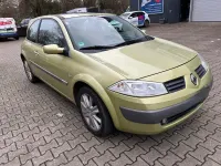 Gebraucht Renault Mégane 113 PS (83 kW) 2004 Grün Limousine