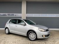 Gebraucht VW Golf VI Trendline 105 PS (77 kW) 2011 Silber Kleinwagen