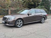 Gebraucht Mercedes E200 136 PS (100 kW) 2015 Braun Kombi