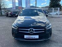 Gebraucht Mercedes B180 Style 116 PS (85 kW) 2020 Kosmosschwarz Van / Kleinbus
