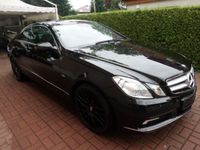 Gebraucht Mercedes E350 231 PS (169 kW) 2009 Schwarz metallic Coupé
