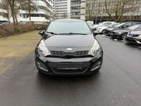 Gebraucht Kia Rio DREAM-TEAM Edition 109 PS (80 kW) 2013 Auroraschwarz met. Kleinwagen