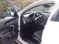 Gebraucht Opel Insignia Edition 170 PS (125 kW) 2014 Weiß Limousine