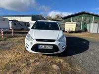 Gebraucht Ford S-MAX Titanium 160 PS (117 kW) 2011 Weiß Van / Kleinbus
