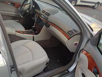 Gebraucht Mercedes E220 170 PS (125 kW) 2007 Grau Kombi
