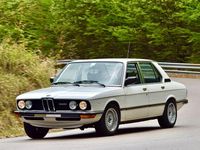Gebraucht BMW 520 122 PS (89 kW) 1980 Weiß Limousine
