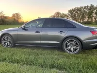 Używany Audi A4 S-Line 150 KM (110 kW) 2024 Szary Sedan/Limuzyna