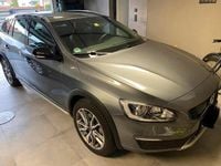 Gebraucht Volvo V60 CC 150 PS (110 kW) 2017 Kombi